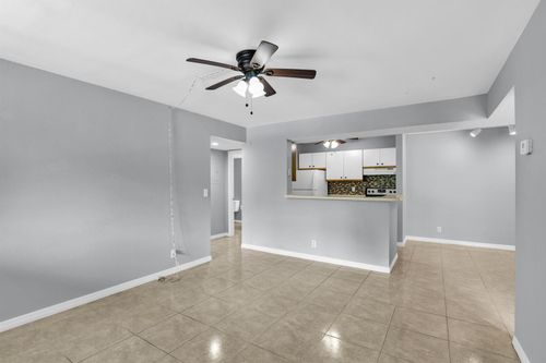 b205-3995 W Mcnab Rd, Pompano Beach, FL, 33069-4968 | Card Image