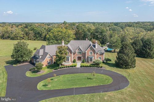 1710 Scott Dr, NEWTOWN, PA, 18940-2900 | Card Image