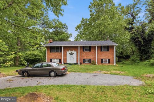 1529 7th St, GLENARDEN, MD, 20706-1627 | Card Image