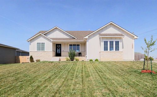 7000 E Pheasant Ridge St, Bel Aire, KS, 67226-7695 | Card Image