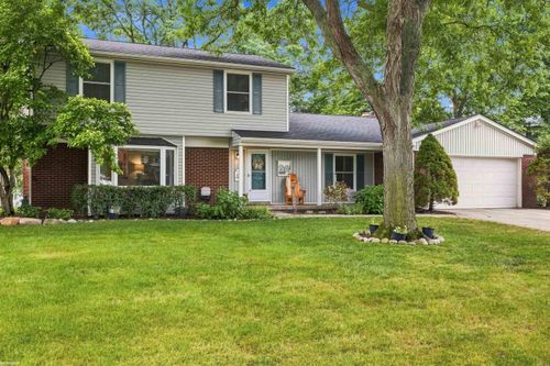 36724 Nantucket Ct, Clinton Township, MI, 48035-1157 | Card Image