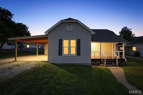 108 N White Oak Street, Desloge, MO, 63601 | Card Image