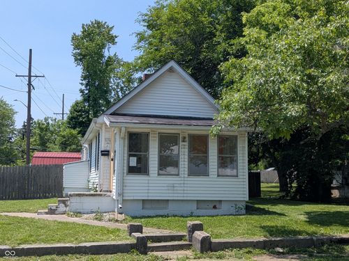 901 N Park St, Seymour, IN, 47274-1349 | Card Image