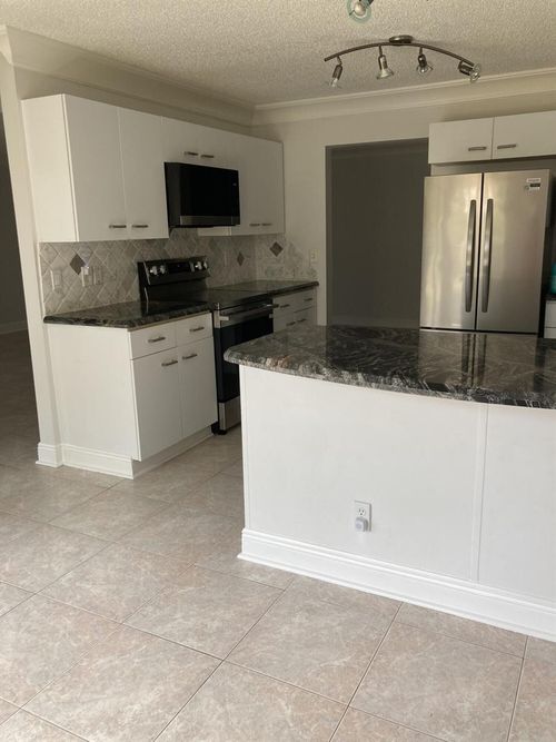 3-7680 Stone Harbour Dr, Lake Worth, FL, 33467-7924 | Card Image