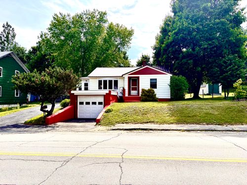 244 Bates St, Millinocket, ME, 04462-1704 | Card Image