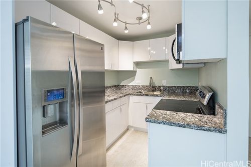 103-909 Kahuna Ln, Honolulu, HI, 96826-3211 | Card Image
