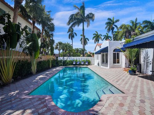 1128 Tyler St, Hollywood, FL, 33019-1306 | Card Image