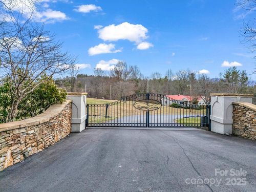 50-9999 Settlers Vlg, Mars Hill, NC, 28754 | Card Image