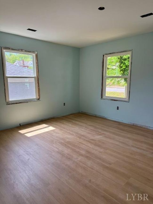 515 South St, House other with 4 bedrooms, 3 bathrooms and null parking in Bedford VA | Image 13