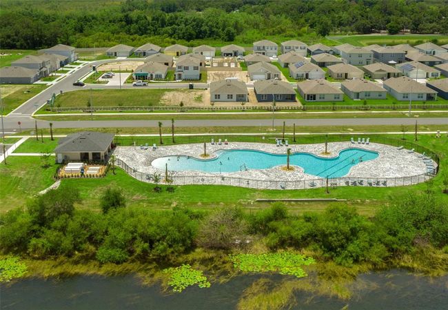 Community pool | Image 30