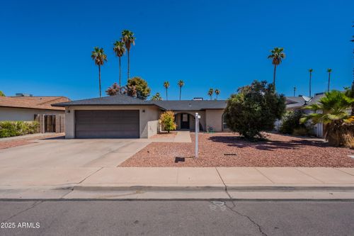 2716 W Madero Ave, Mesa, AZ, 85202-6906 | Card Image