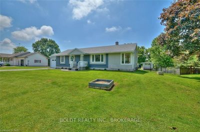 31953 Church St, House other with 3 bedrooms, 2 bathrooms and 6 parking in Wainfleet ON | Image 3