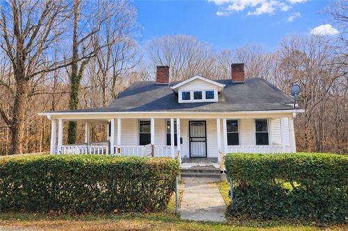 4902 Cherry Street, Winston Salem, NC, 27105 | Card Image