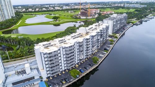 309-300 Diplomat Pkwy, Hallandale Beach, FL, 33009-3762 | Card Image