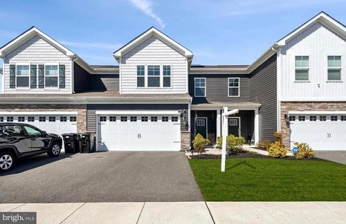 5 Roberta Way, MEDFORD, NJ, 08055-9622 | Card Image