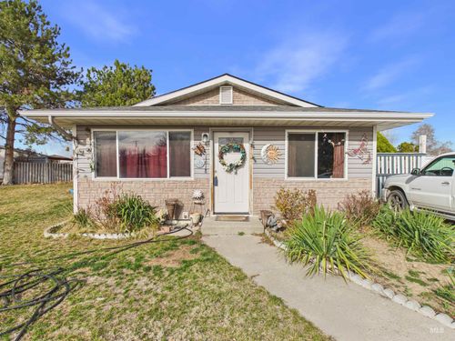 1618 Gingko St, Rupert, ID, 83350-1131 | Card Image