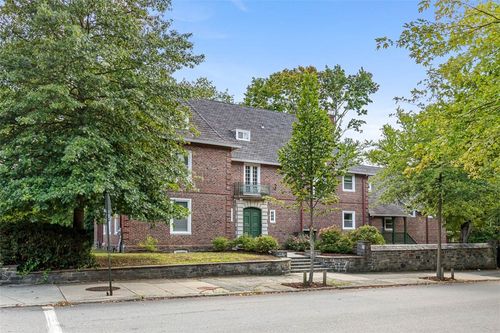 195 George St, Providence, RI, 02906-2043 | Card Image
