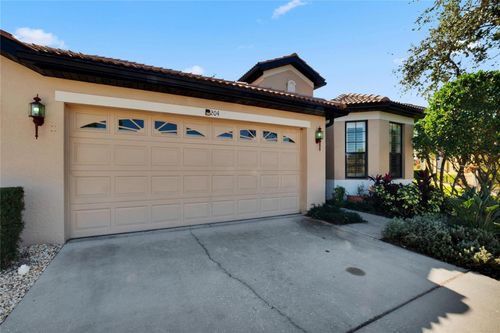 204 Mystic Falls Dr, APOLLO BEACH, FL, 33572-3131 | Card Image