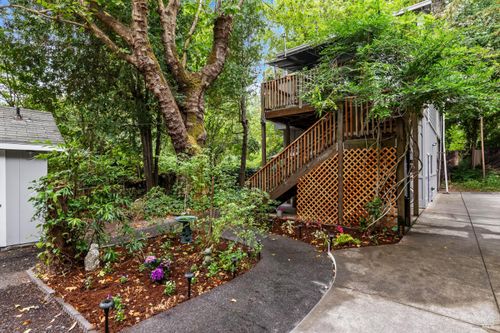 15990 Drake Rd, Guerneville, CA, 95446-9457 | Card Image