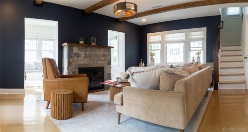 29 Armourvilla Ave, Eastchester, NY, 10707-3901 | Card Image