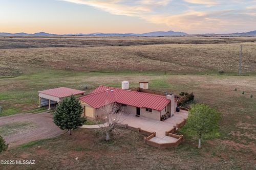 38 Longview Loop Rd, Elgin, AZ, 85611-7807 | Card Image