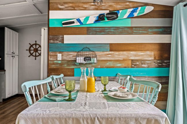 Dining | Image 13