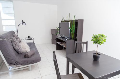 1216-100 Lincoln Rd, Miami Beach, FL, 33139-2013 | Card Image