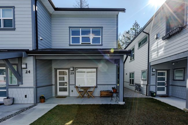 25 - 950 Woodsworth Road, Townhouse with 2 bedrooms, 1 bathrooms and 1 parking in Gibsons BC | Image 3