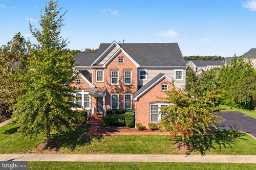 42150 Ruby Dusk Way, BRAMBLETON, VA, 20148-5783 | Card Image