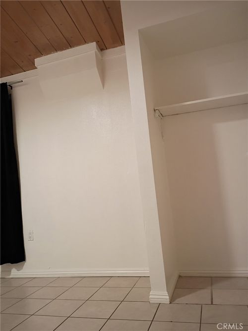 5-120 W Marshall Blvd, San Bernardino, CA, 92405-2520 | Card Image