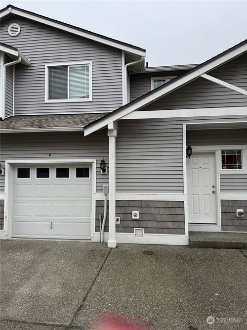 b-520 Yauger Way Nw, Olympia, WA, 98502-2618 | Card Image