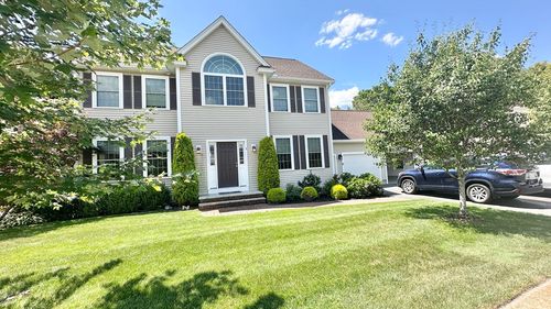 0-3 Carlson Way, Woburn, MA, 01801-4380 | Card Image