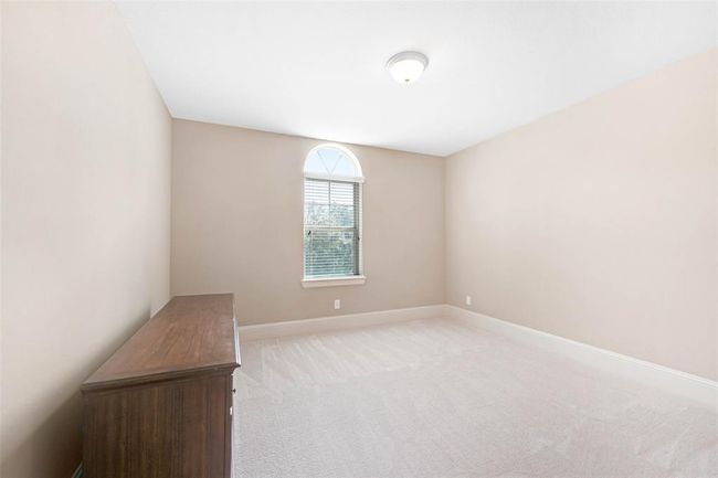 Bedroom convertible to large closet. | Image 40