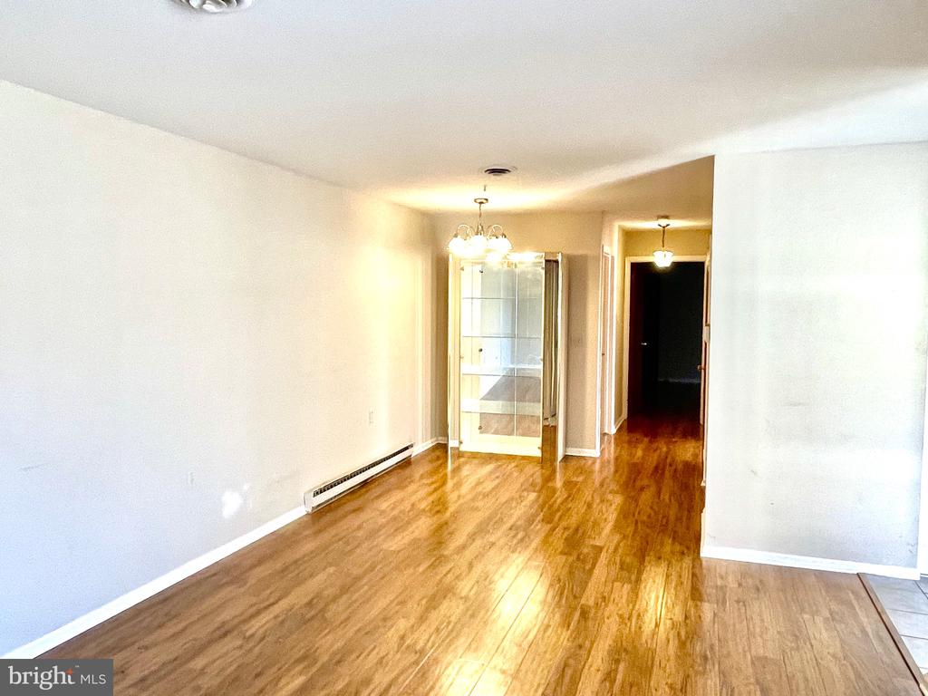 Dover Walk, Toms River, NJ 08753