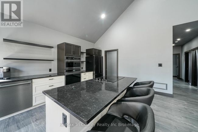 1498 12 Th Concession Rd, House other with 3 bedrooms, 2 bathrooms and 14 parking in Langton ON | Image 8