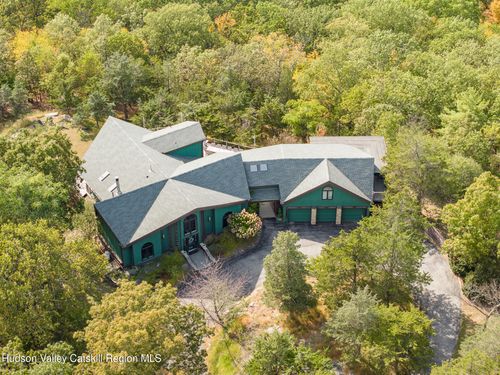 69 Cedar Pond Ln, Chester, NY, 10918-1735 | Card Image