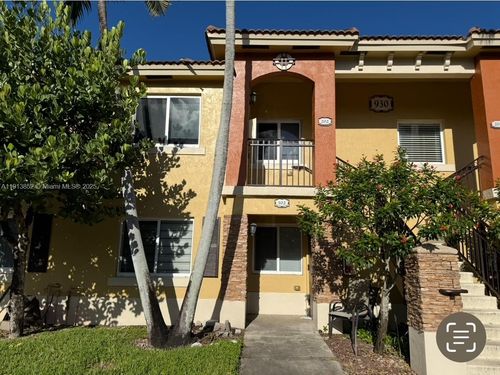 unit-102-930 Ne 34th Ave, Homestead, FL, 33033-5345 | Card Image