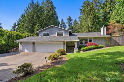 11736 Ne 30th Pl, Bellevue, WA, 98005-1555 | Card Image