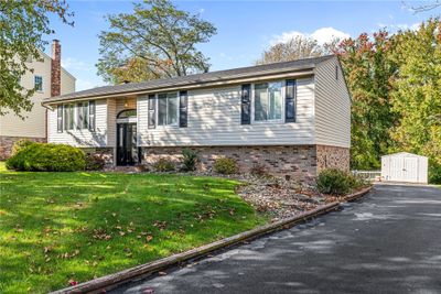 3413 Cramlington Dr, House other with 3 bedrooms, 3 bathrooms and null parking in Hampton PA | Image 2