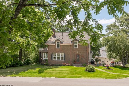 411 Rotary Street, Morgantown, WV, 26505 | Card Image
