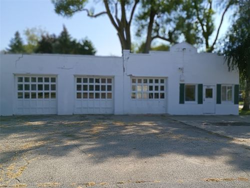 1841 Monroe St, Dearborn, MI, 48124-2924 | Card Image