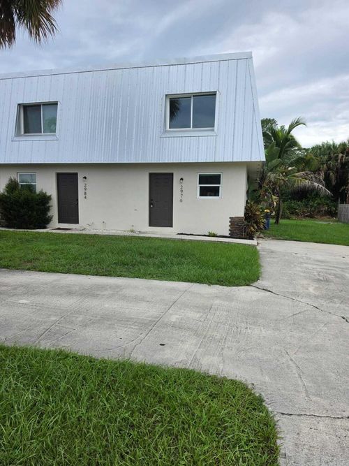 2976 Se Bonita St, Stuart, FL, 34997-5102 | Card Image