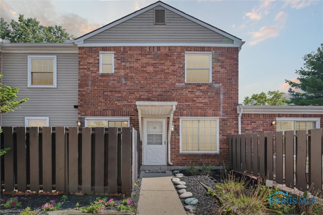 Aspen Dr, Toledo, OH 43615