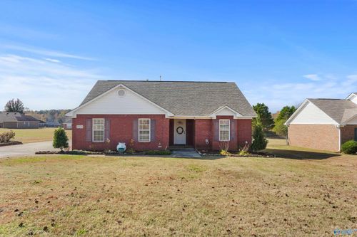 4406 Maysville Rd Ne, Huntsville, AL, 35811-8037 | Card Image