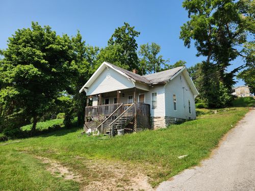 408 High St, Cassville, MO, 65625-1520 | Card Image
