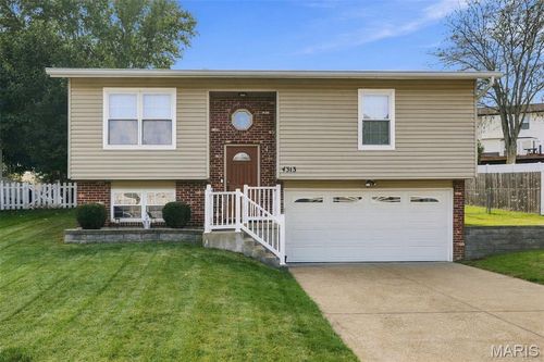4313 Sunny Brook Ct, Arnold, MO, 63010-4842 | Card Image