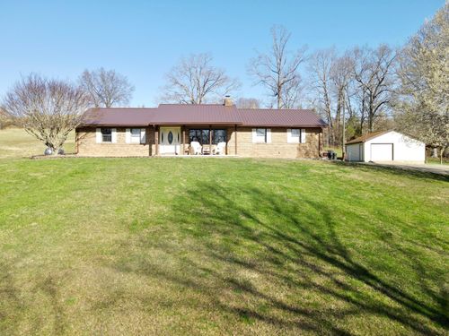 7049 White Gravel Mcdaniel Rd, Minford, OH, 45653-8875 | Card Image