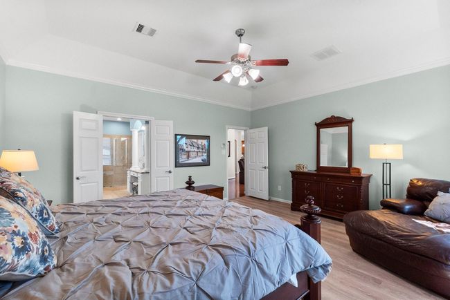 25327 Metzler Creek Dr, House other with 5 bedrooms, 4 bathrooms and 2 parking in Spring TX | Image 14