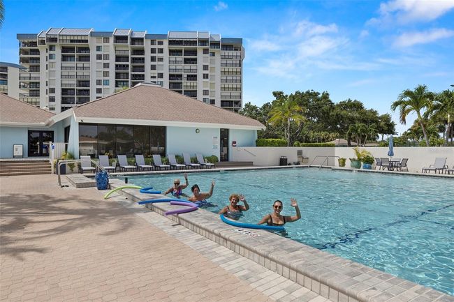 APT-1008 - 9425 Blind Pass Rd, Condo with 2 bedrooms, 2 bathrooms and null parking in ST PETE BEACH FL | Image 48