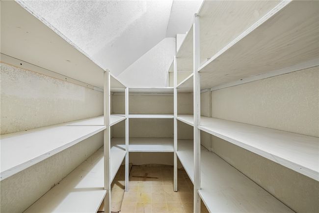 Guest Bedroom 1 Closet | Image 27